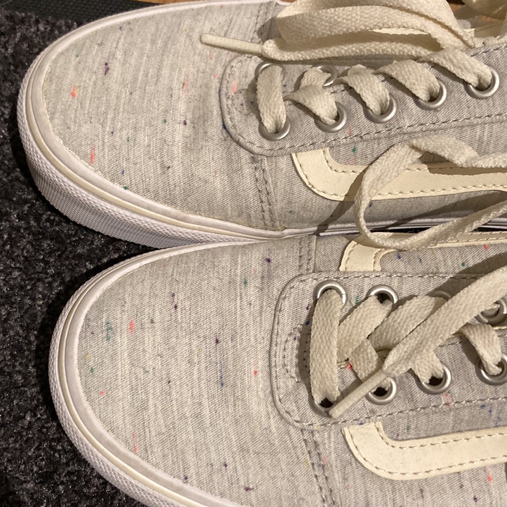Grey vans - Picture 5 of 5